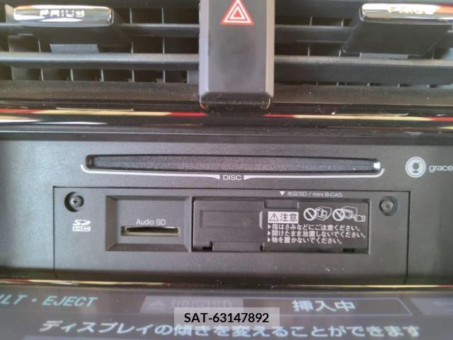 Toyota PRIUS 2015-12 330175-19