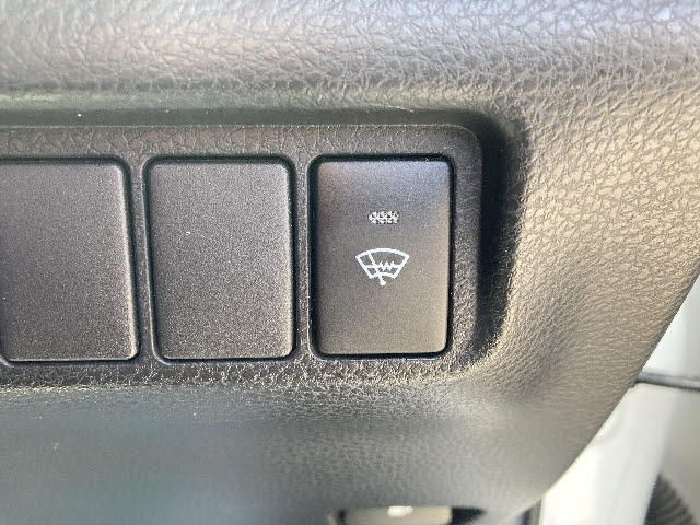 Toyota HARRIER 2017-01 7208-11