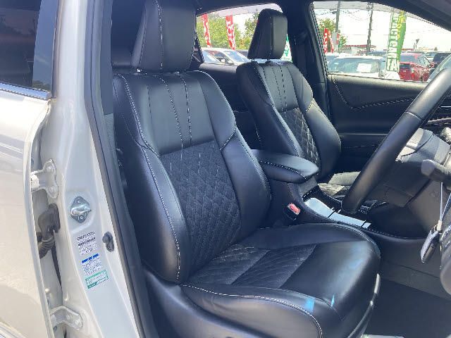 Toyota HARRIER 2017-01 7208-16