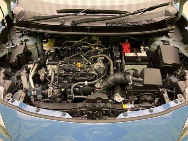 Toyota YARIS CROSS 2023-03 192087-18
