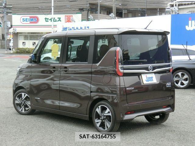 Nissan ROOX 2022-09 222125-1