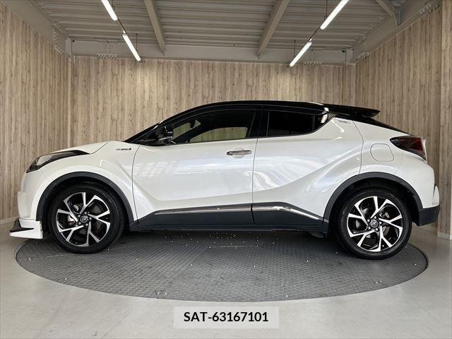 Toyota C-HR 2018-02 323051-20