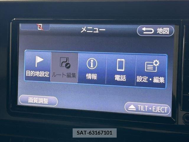 Toyota C-HR 2018-02 323051-3