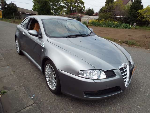 ALFA ROMEO GT 2006-03 1935-2