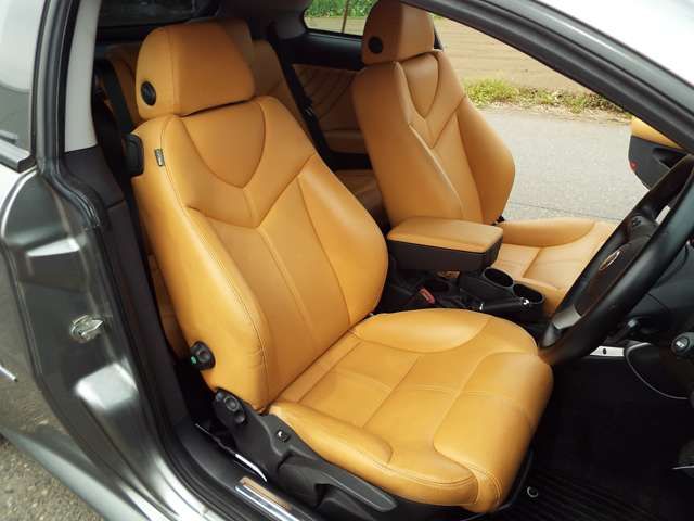 ALFA ROMEO GT 2006-03 1935-5