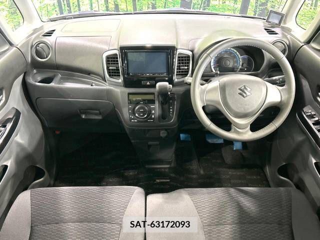 Suzuki SPACIA 2014-09 312146-1