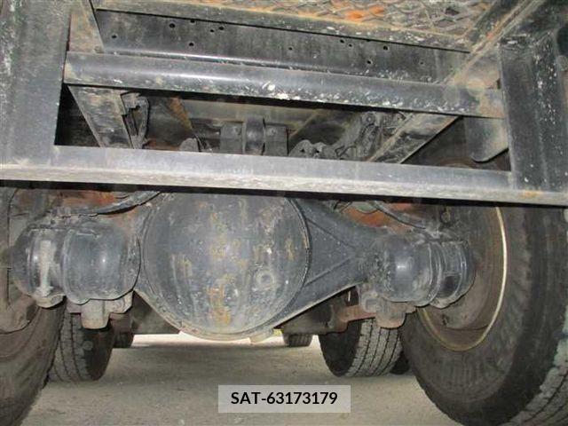 Isuzu GIGA 2003-03 270713-19