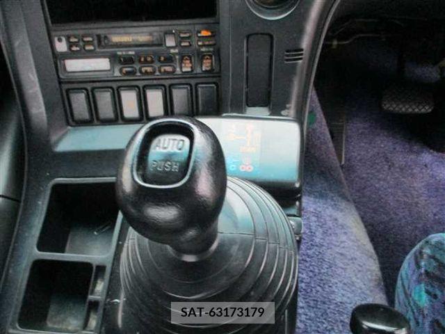 Isuzu GIGA 2003-03 270713-5
