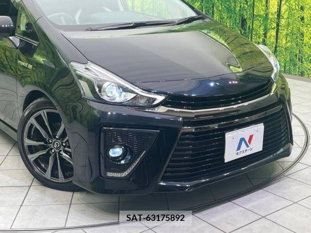 Toyota PRIUS ALPHA 2015-07 282465-11
