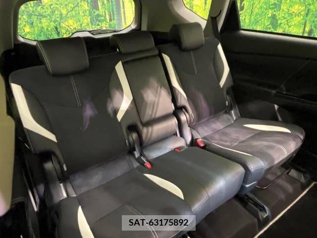 Toyota PRIUS ALPHA 2015-07 282465-9