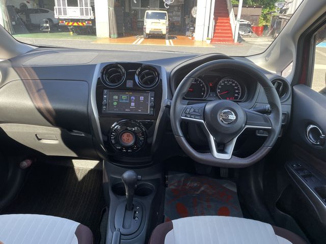 Nissan NOTE 2017-03 6973-3