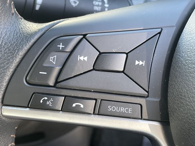 Nissan NOTE 2017-03 6973-16