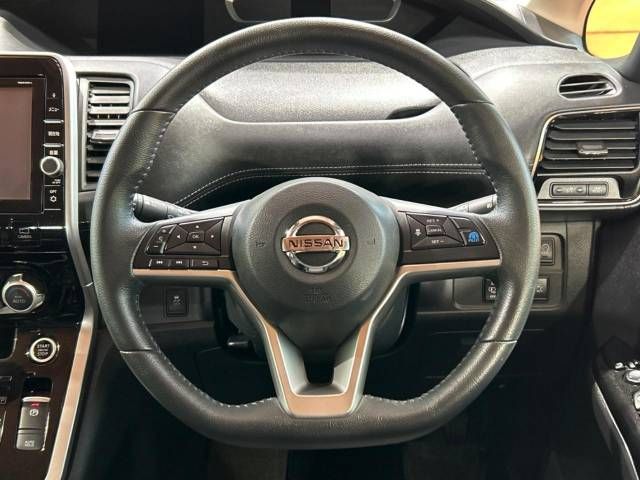 Nissan SERENA 2016-11 28264-11