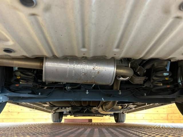 Nissan SERENA 2016-11 28264-18