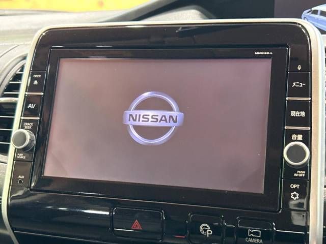 Nissan SERENA 2016-11 28264-3