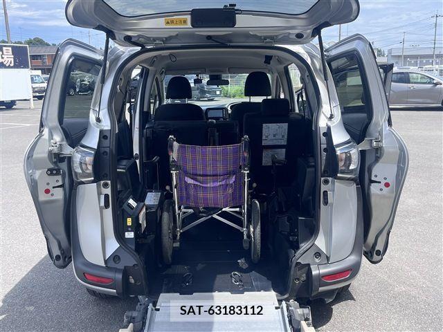 Toyota SIENTA 2020-06 342994-23