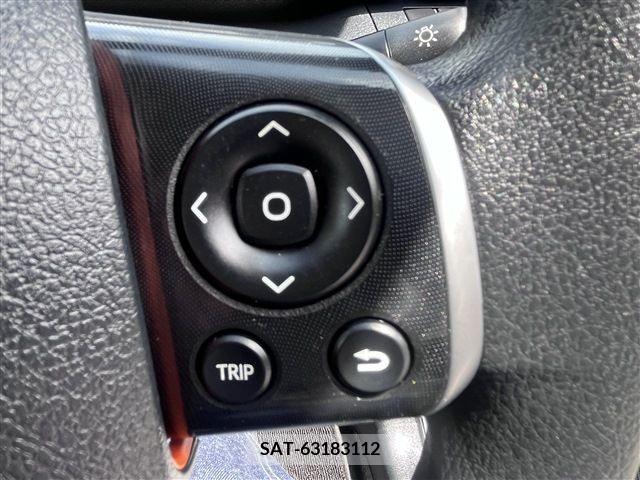 Toyota SIENTA 2020-06 342994-21