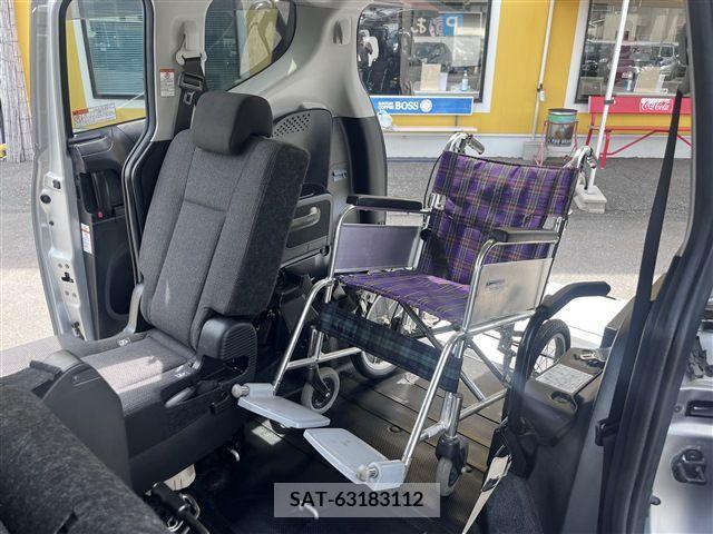 Toyota SIENTA 2020-06 342994-11