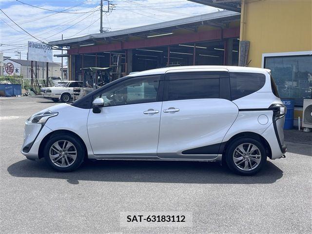 Toyota SIENTA 2020-06 342994-6