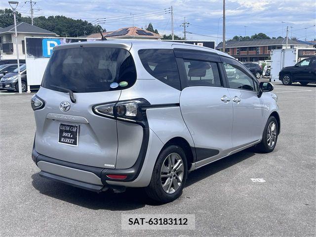 Toyota SIENTA 2020-06 342994-5
