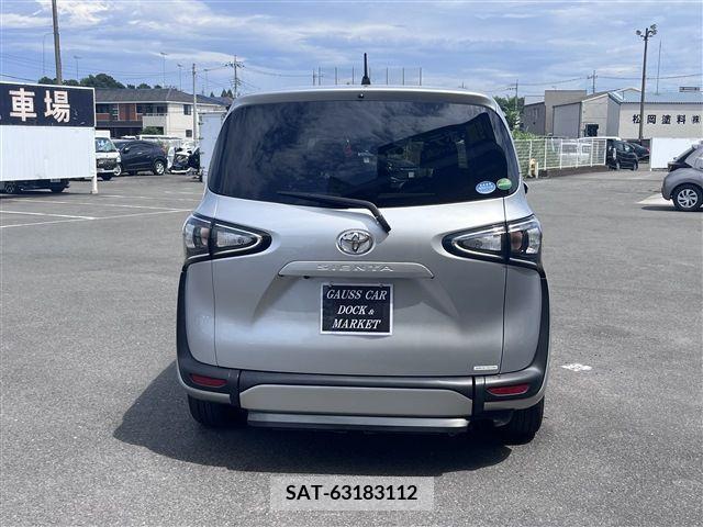 Toyota SIENTA 2020-06 342994-3