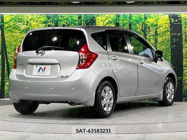 Nissan NOTE 2014-11 280159-17
