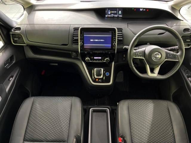 Nissan SERENA 2018-06 193769-1