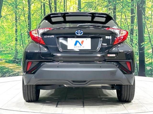 Toyota C-HR 2018-05 194402-15