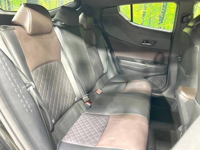 Toyota C-HR 2018-05 194402-9