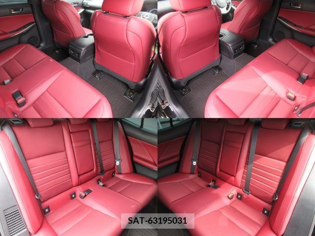 Lexus IS 2020-01 300095-10