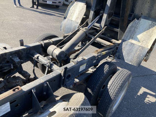 Isuzu ELF TRUCK 2016-08 213815-18
