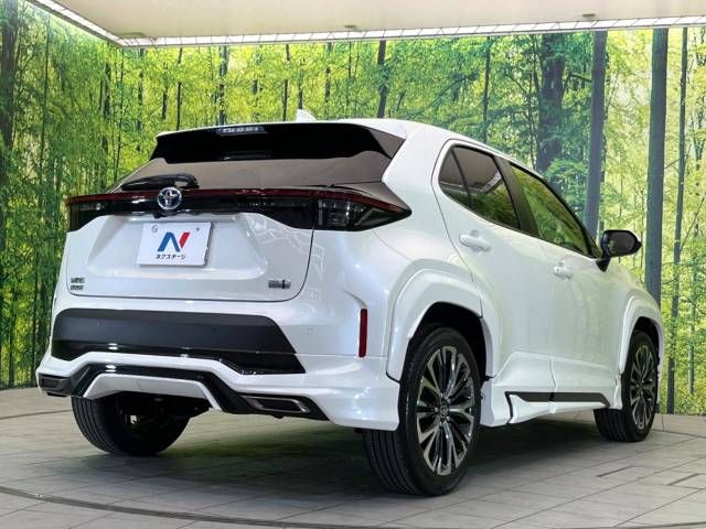 Toyota YARIS CROSS 2021-09 185155-17