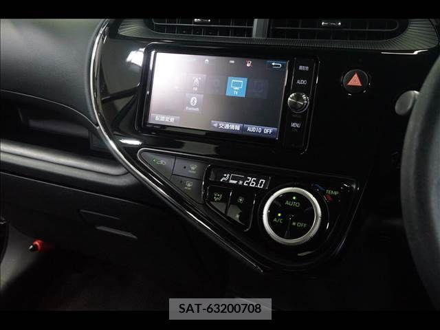 Toyota AQUA 2018-07 356326-10