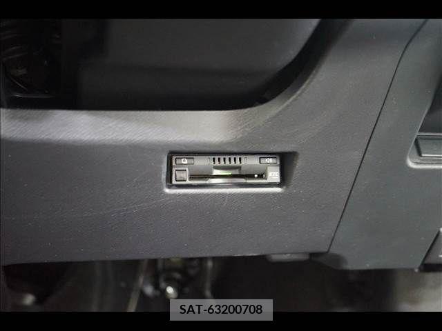 Toyota AQUA 2018-07 356326-6