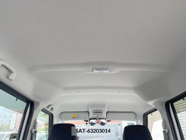Suzuki SPACIA 2017-04 312254-16