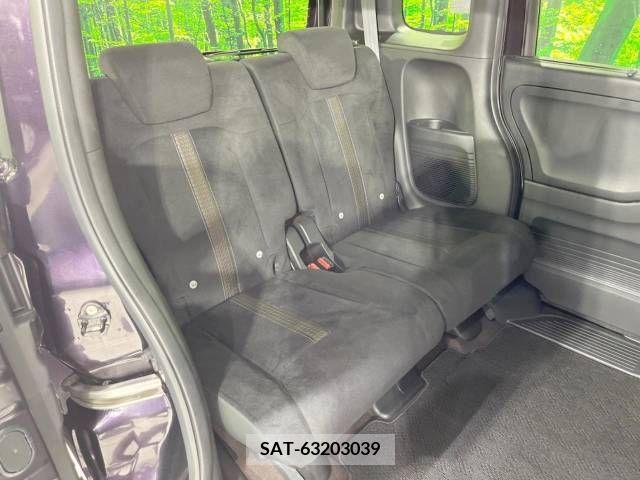Honda N BOX CUSTOM 2019-10 279218-9