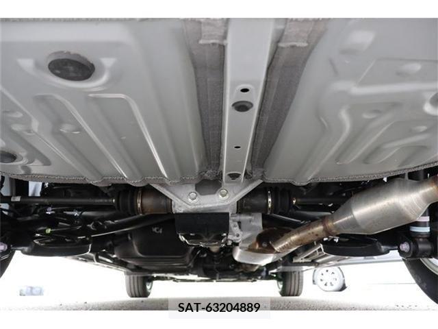 Toyota NOAH 2022-03 383345-28