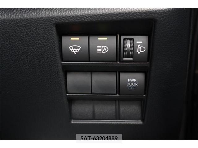 Toyota NOAH 2022-03 383345-10