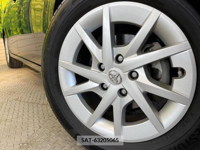 Toyota PRIUS ALPHA 2015-12 366778-13