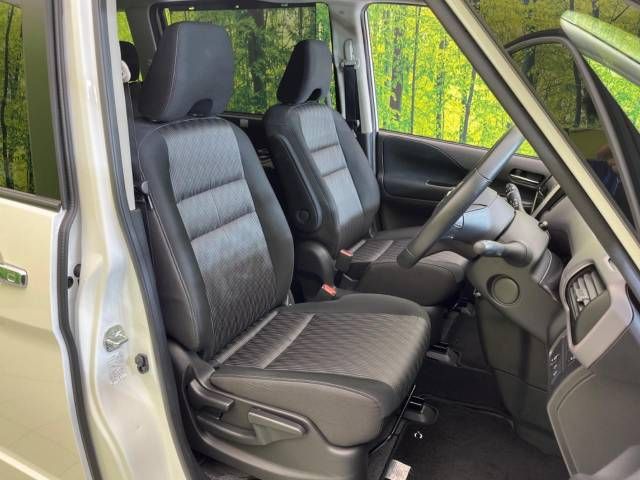 Nissan SERENA 2022-01 17605-8