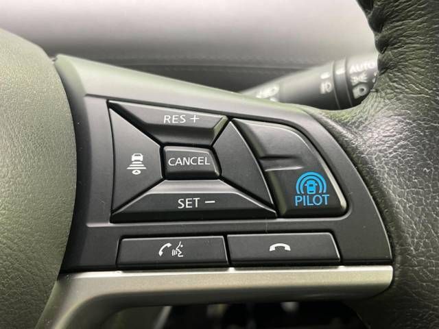 Nissan SERENA 2022-01 17605-4