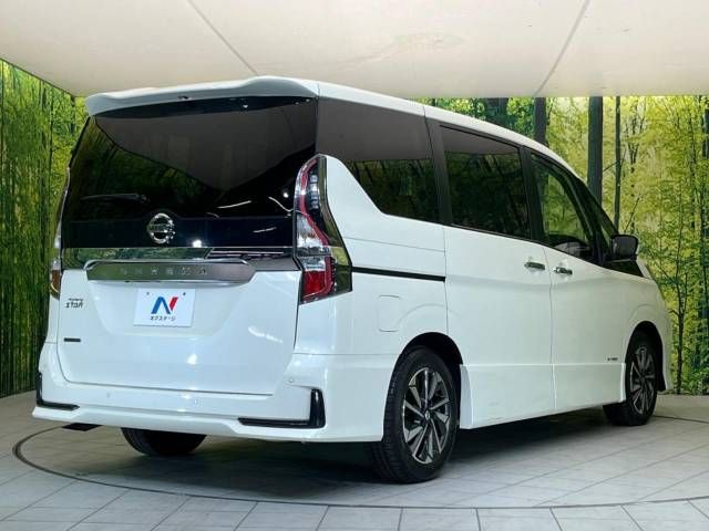 Nissan SERENA 2022-01 17605-18