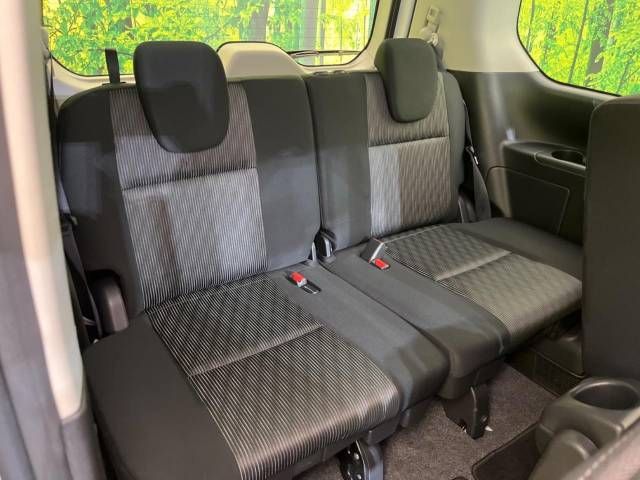 Nissan SERENA 2022-01 17605-10