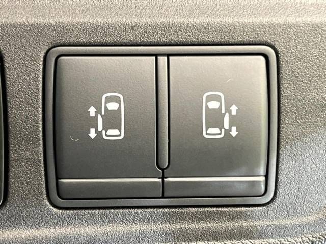 Nissan SERENA 2022-01 17605-3
