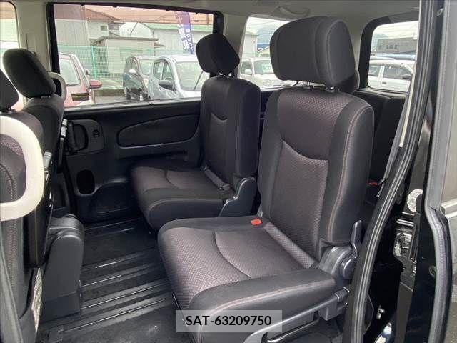Nissan SERENA 2012-01 352222-17