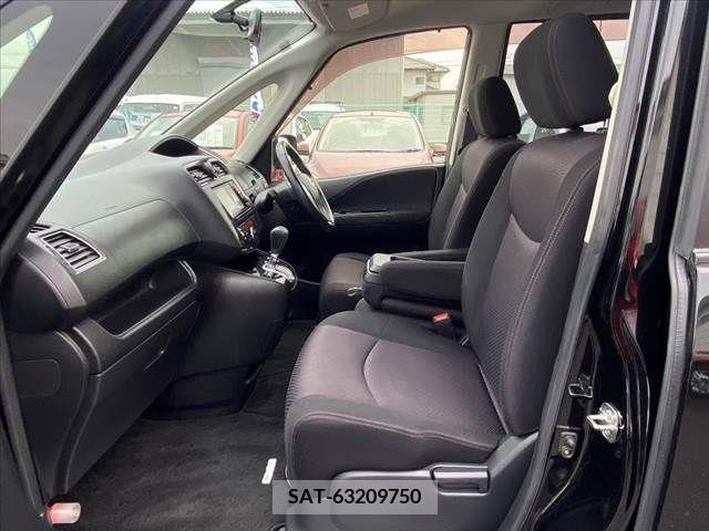 Nissan SERENA 2012-01 352222-16