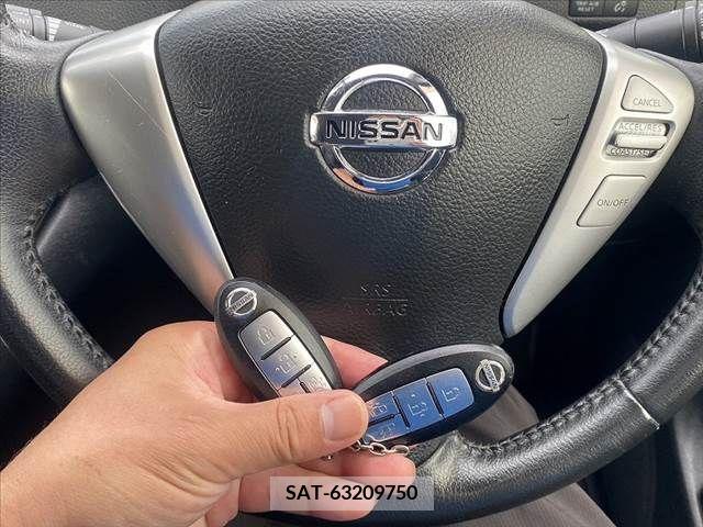 Nissan SERENA 2012-01 352222-26
