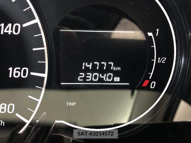Nissan NOTE 2013-05 302308-7