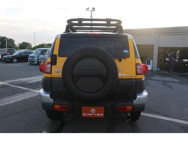 Toyota FJ CRUISER 2012-01 7111-3