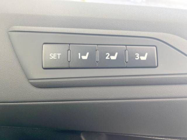 Toyota ALPHARD 2021-06 188636-7
